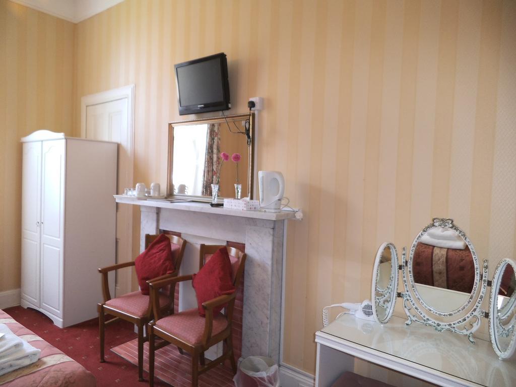 Menzies Guest House Edimburgo Camera foto