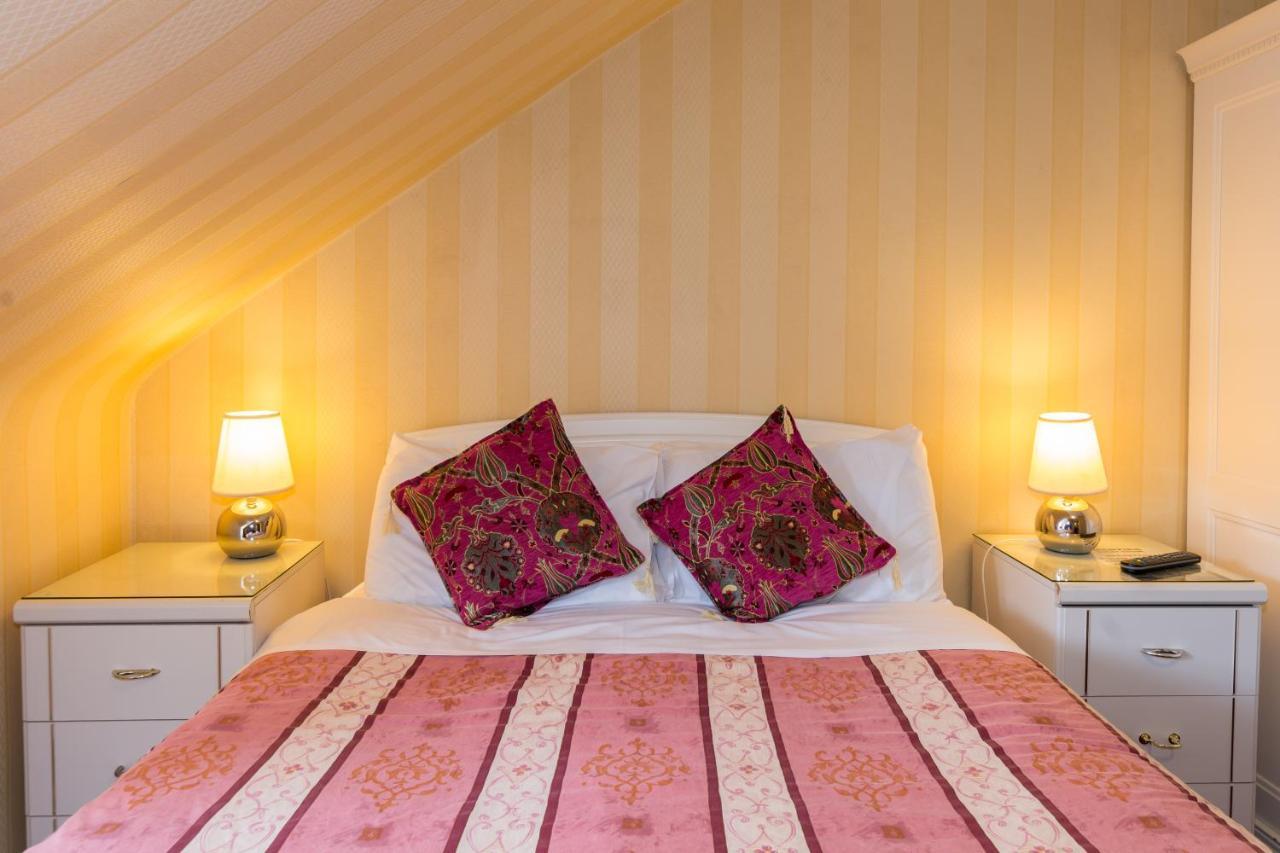 Menzies Guest House Edimburgo Esterno foto