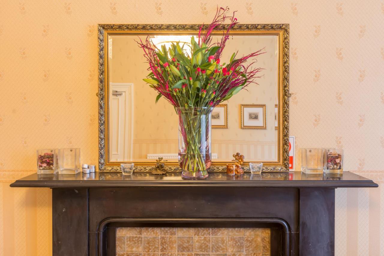 Menzies Guest House Edimburgo Esterno foto